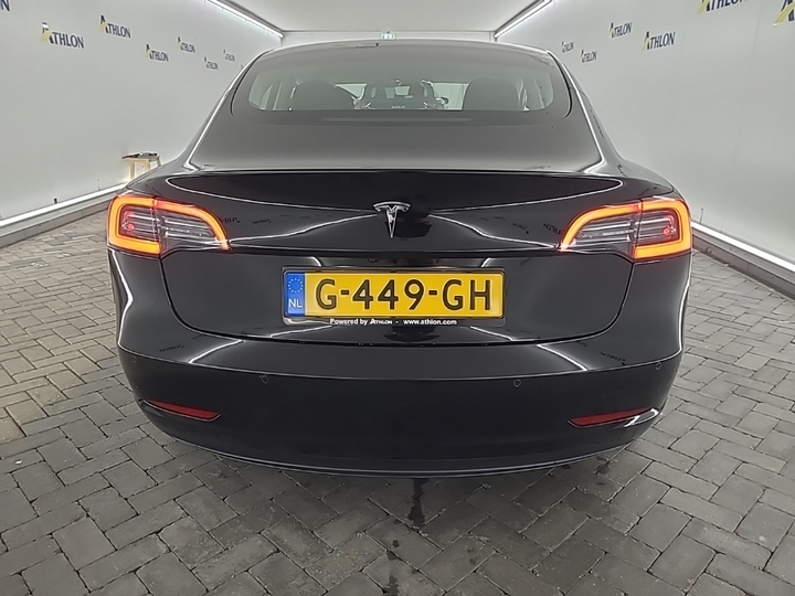 Foto 15 van Tesla Model 3