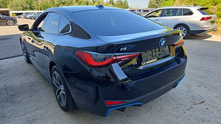 Foto 4 van BMW i4