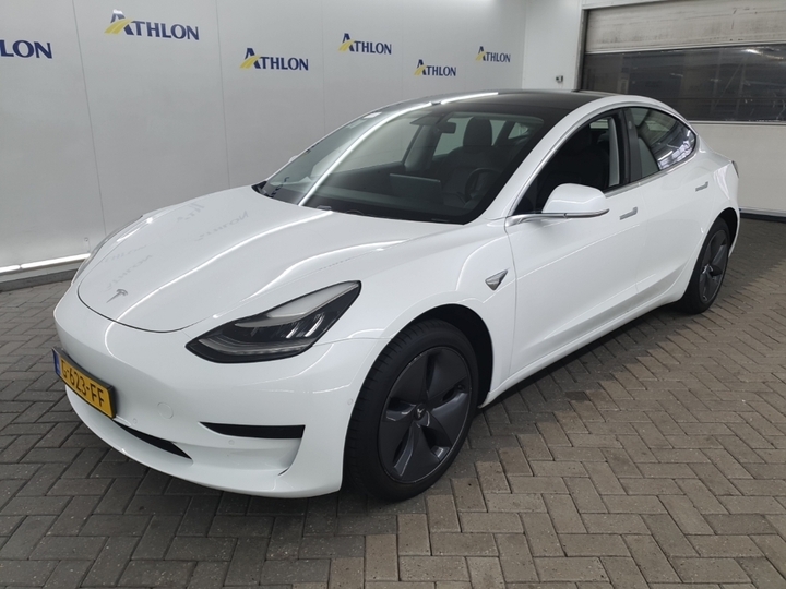 Foto 2 van Tesla Model 3