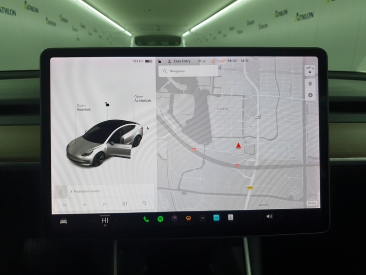 Foto 12 van Tesla Model 3