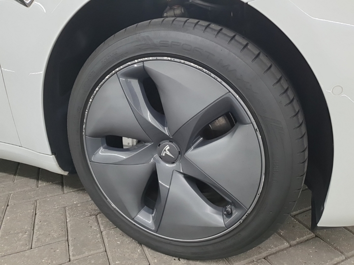 Foto 35 van Tesla Model 3
