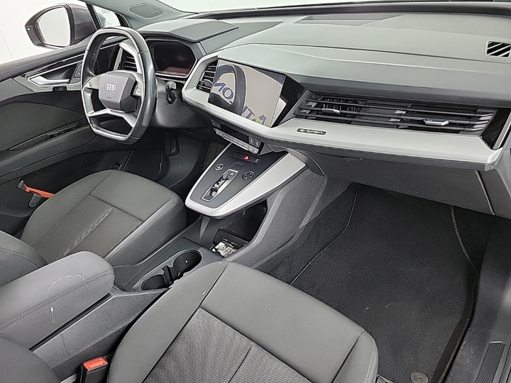 Foto 7 van Audi Q4 e-tron
