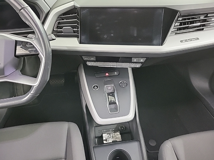 Foto 11 van Audi Q4 e-tron