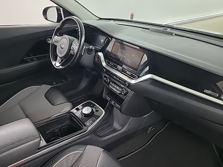 Foto 6 van Kia Niro