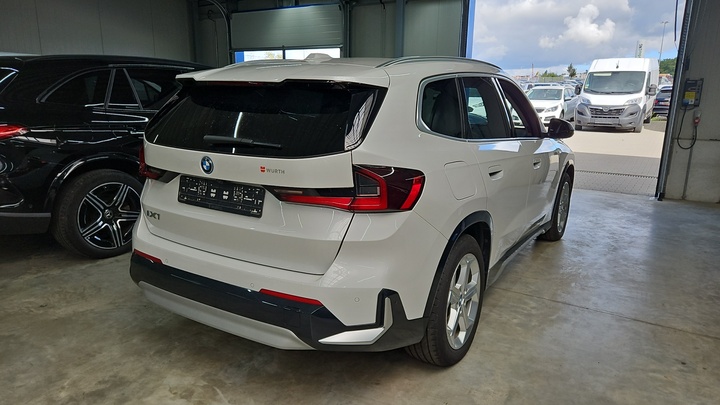 Foto 5 van BMW ix1