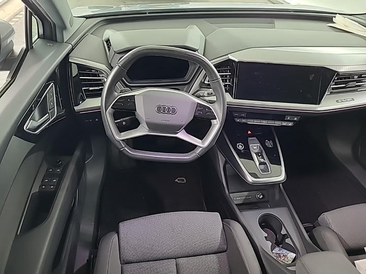 Foto 9 van Audi Q4 e-tron