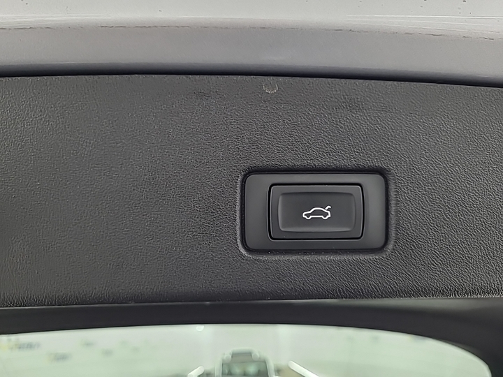 Foto 17 van Audi Q4 e-tron