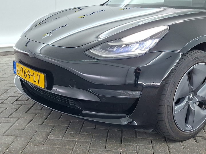 Foto 22 van Tesla Model 3