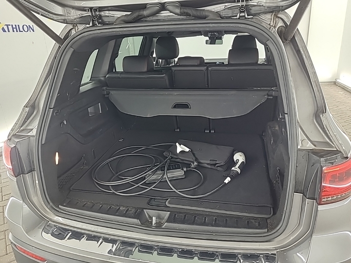 Foto 6 van Mercedes EQB