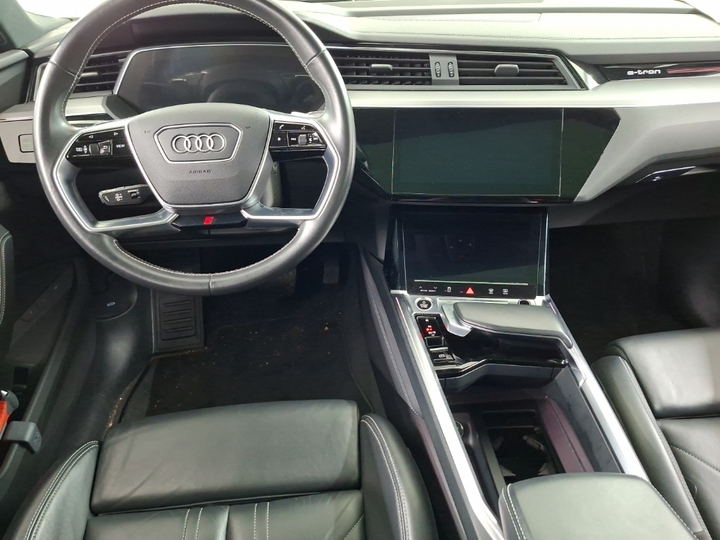 Foto 9 van Audi e-tron