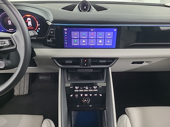 Foto 10 van Porsche Macan