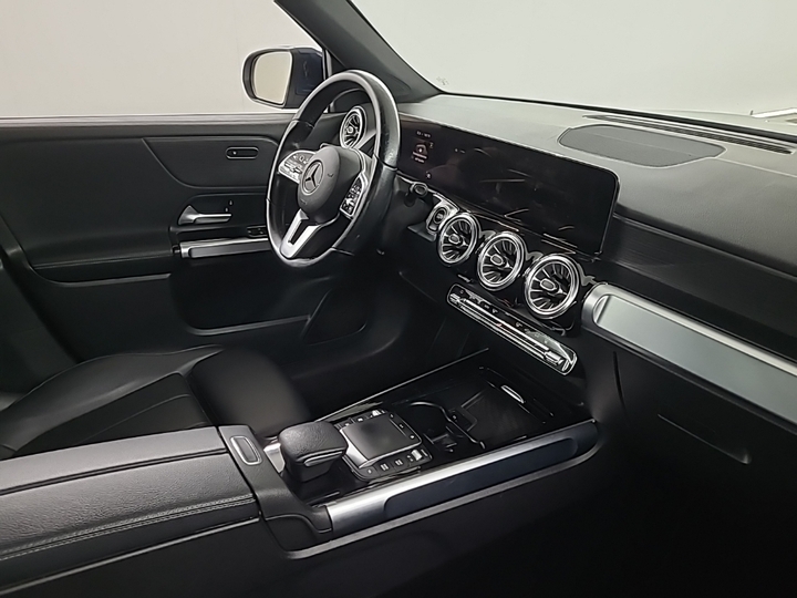 Foto 7 van Mercedes EQB