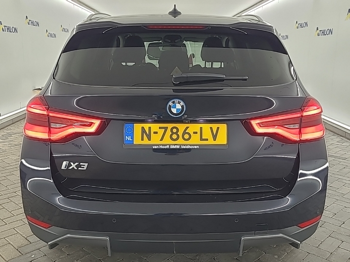 Foto 13 van BMW ix3