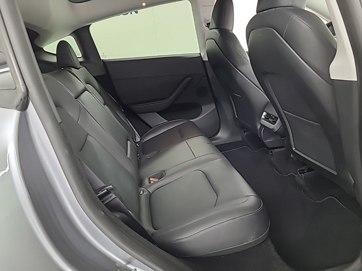 Foto 6 van Tesla Model Y