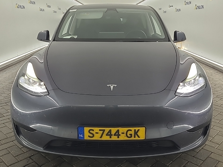 Foto 15 van Tesla Model Y
