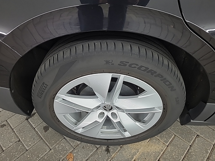 Foto 15 van Skoda Enyaq
