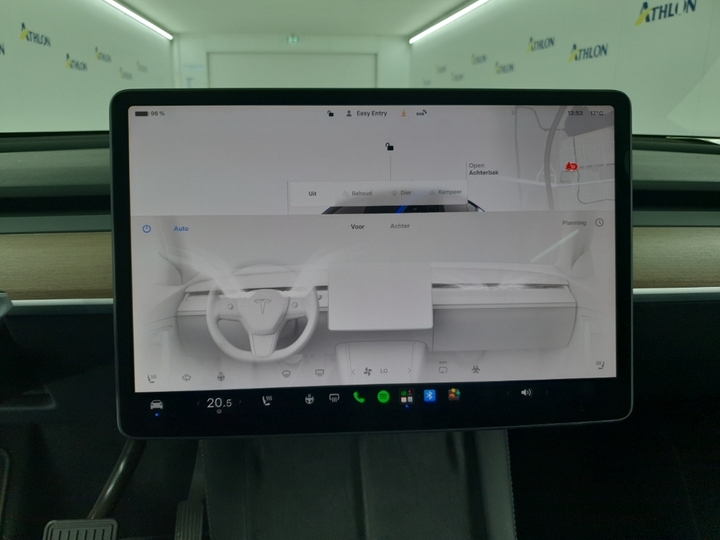 Foto 11 van Tesla Model Y