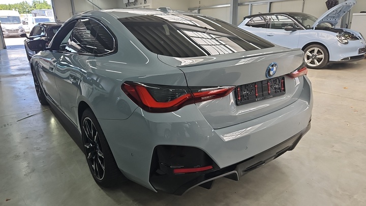 Foto 4 van BMW i4