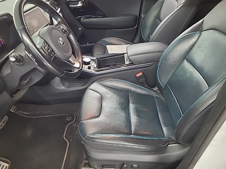 Foto 34 van Kia Niro