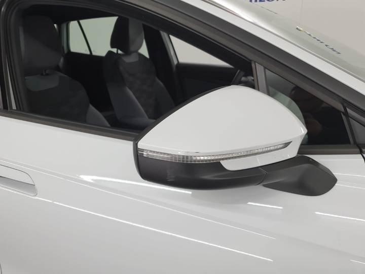 Photo 23 of Volkswagen ID.4