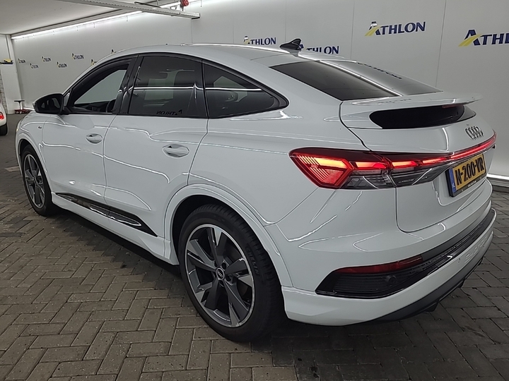 Foto 4 van Audi Q4 Sportback e-tron