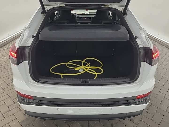 Foto 5 van Audi Q4 Sportback e-tron