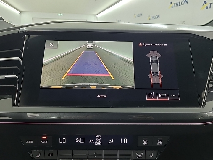 Foto 17 van Audi Q4 Sportback e-tron