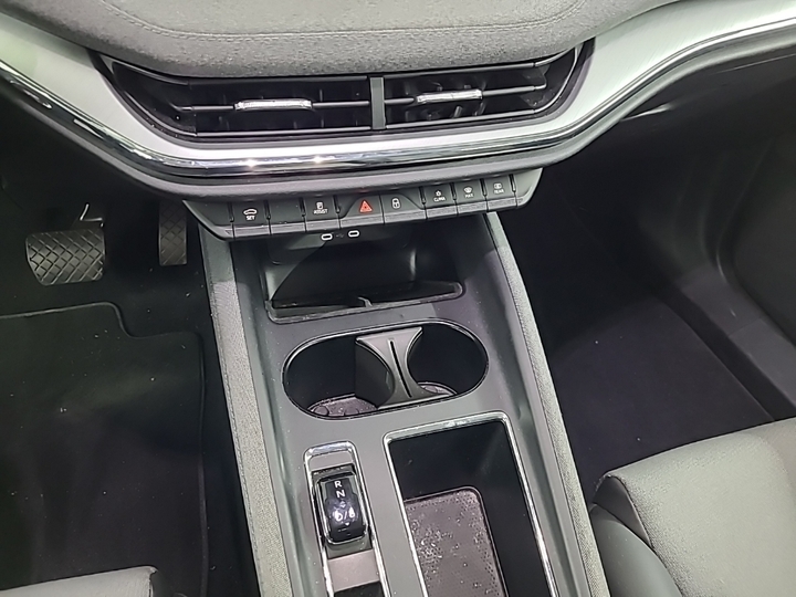 Foto 11 van Skoda Enyaq