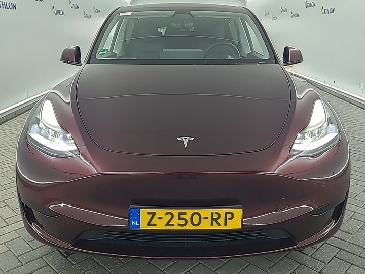 Foto 15 van Tesla Model Y