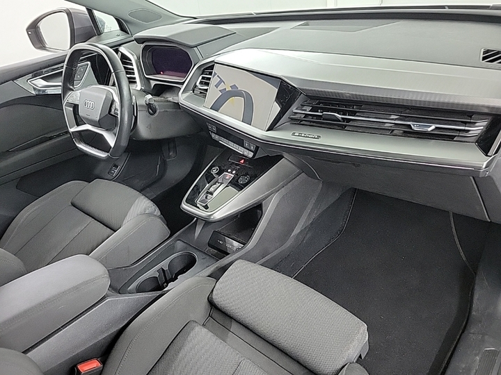 Foto 7 van Audi Q4 e-tron