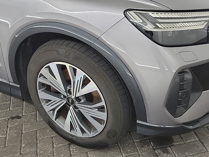 Foto 23 van Audi Q4 e-tron