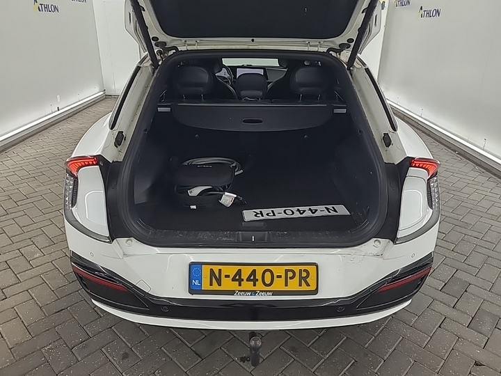 Photo 6 of Kia EV6