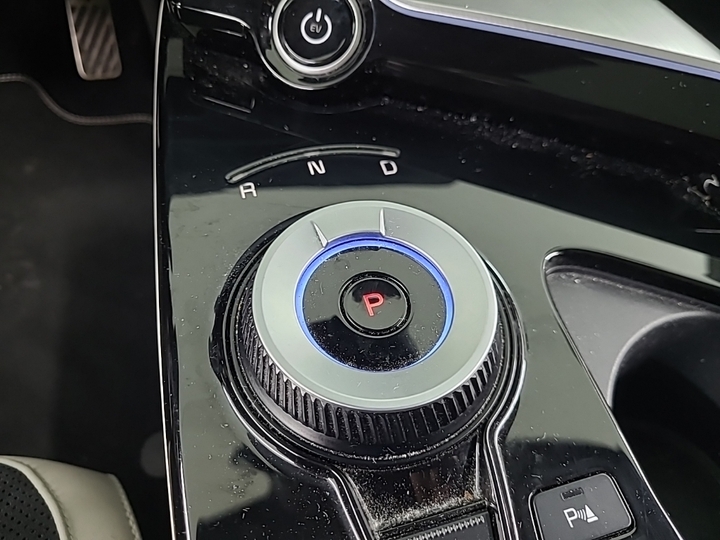 Photo 13 of Kia EV6