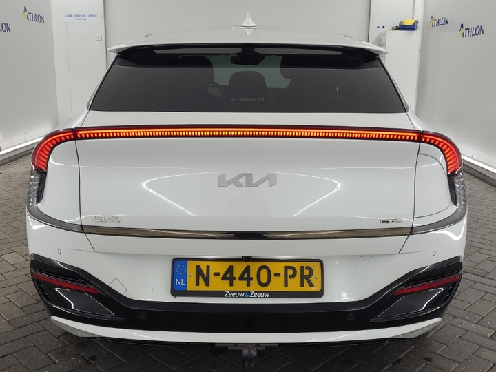 Photo 16 of Kia EV6
