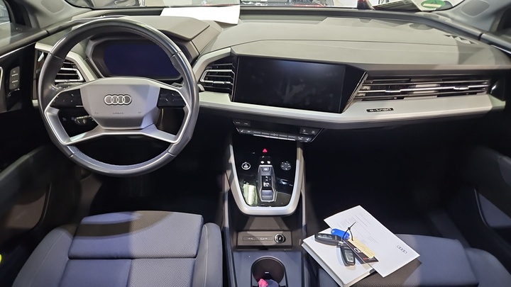 Foto 7 van Audi Q4 e-tron