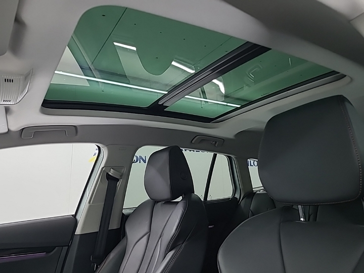 Foto 17 van Skoda Enyaq