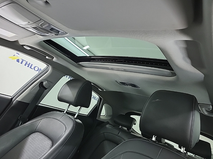 Foto 15 van Hyundai Kona