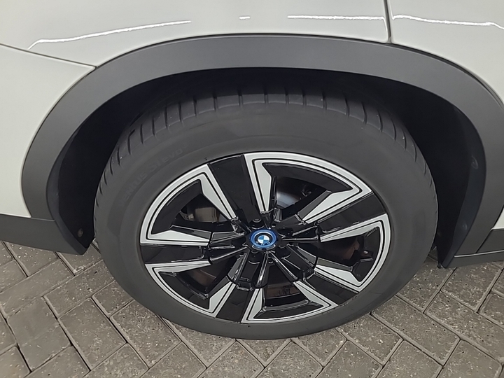 Foto 19 van BMW ix3