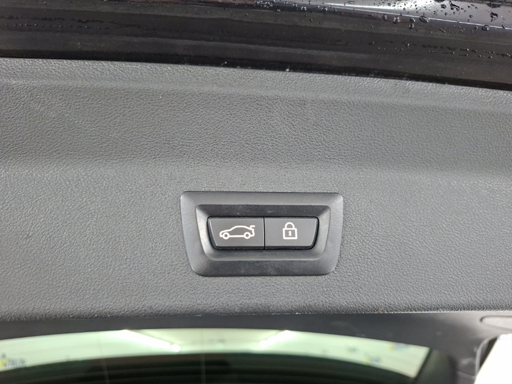 Foto 16 van BMW ix3
