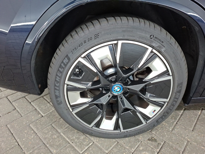 Foto 20 van BMW ix3
