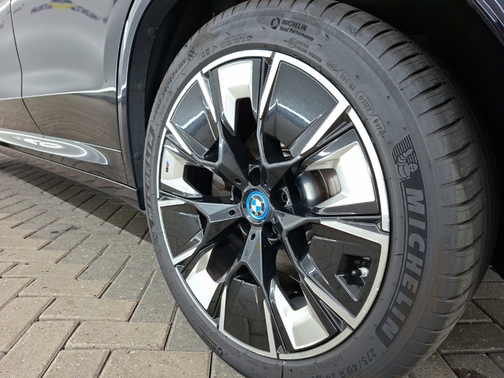 Foto 22 van BMW ix3