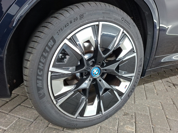 Foto 23 van BMW ix3