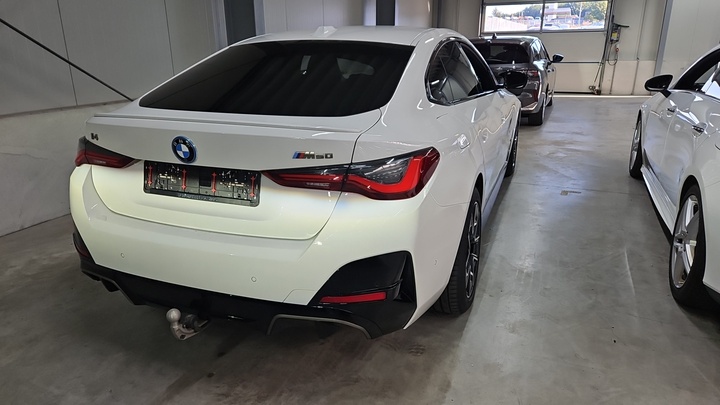Foto 5 van BMW i4