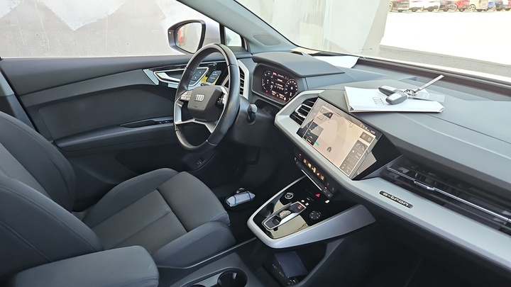 Foto 8 van Audi Q4 e-tron
