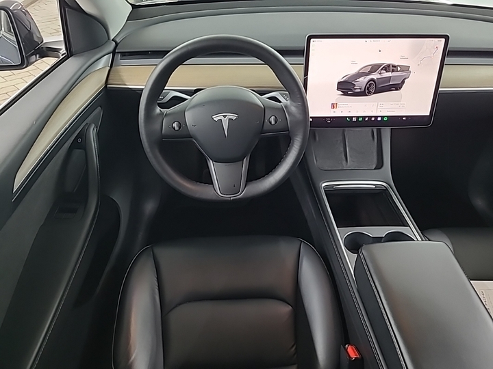 Photo 7 of Tesla Model Y