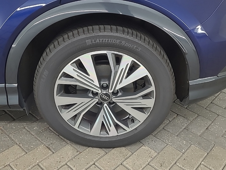Foto 20 van Audi Q4 e-tron