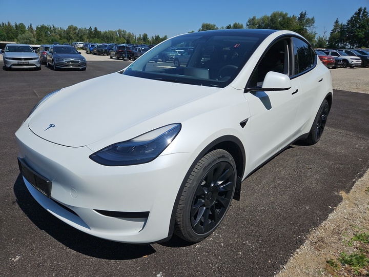 Foto 2 van Tesla Model Y