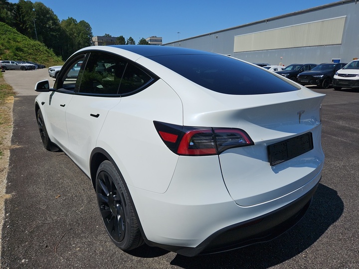 Foto 4 van Tesla Model Y