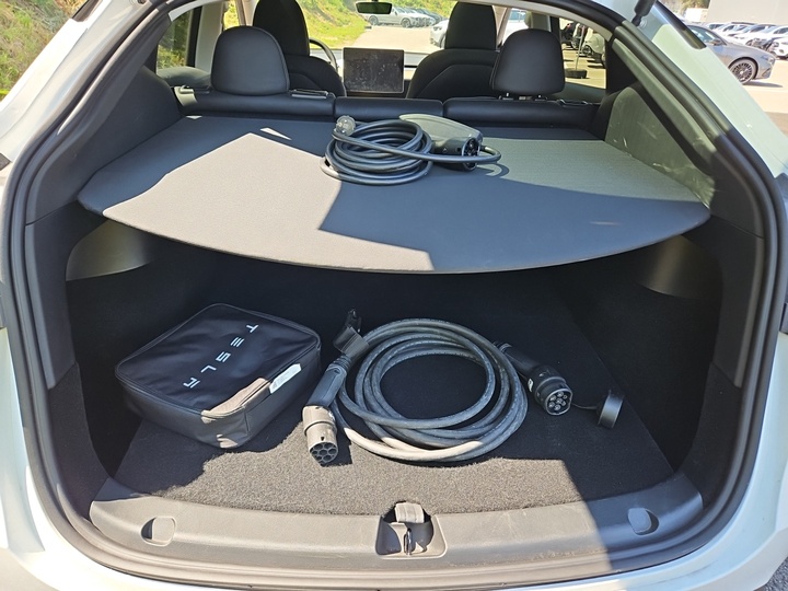 Foto 9 van Tesla Model Y