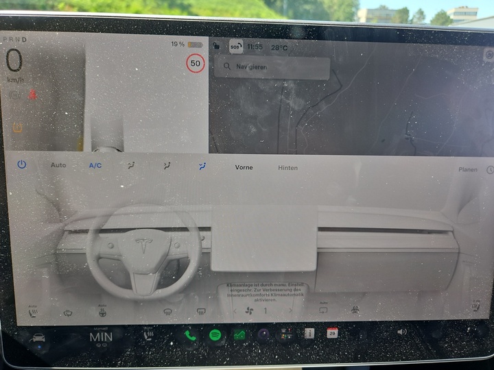 Foto 15 van Tesla Model Y